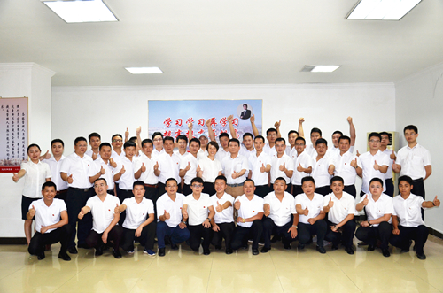 1471400303419016262.jpg 尊龙z6中国干校十六期营销精英培训班开班 (1)_副本.jpg